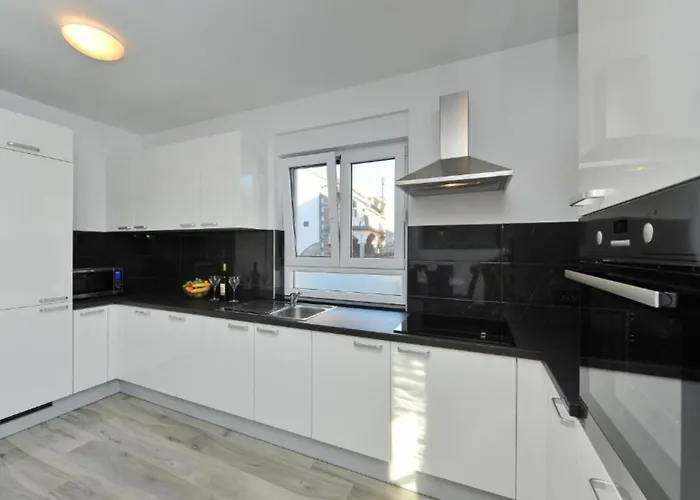 Casa vacanze Adriatic With Pool Privlaka (Zadar)