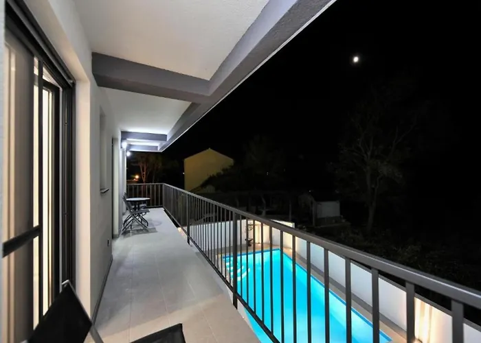 Adriatic With Pool Casa vacanze *