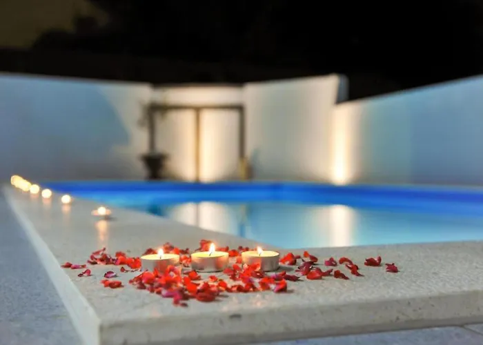 Adriatic With Pool Casa vacanze *